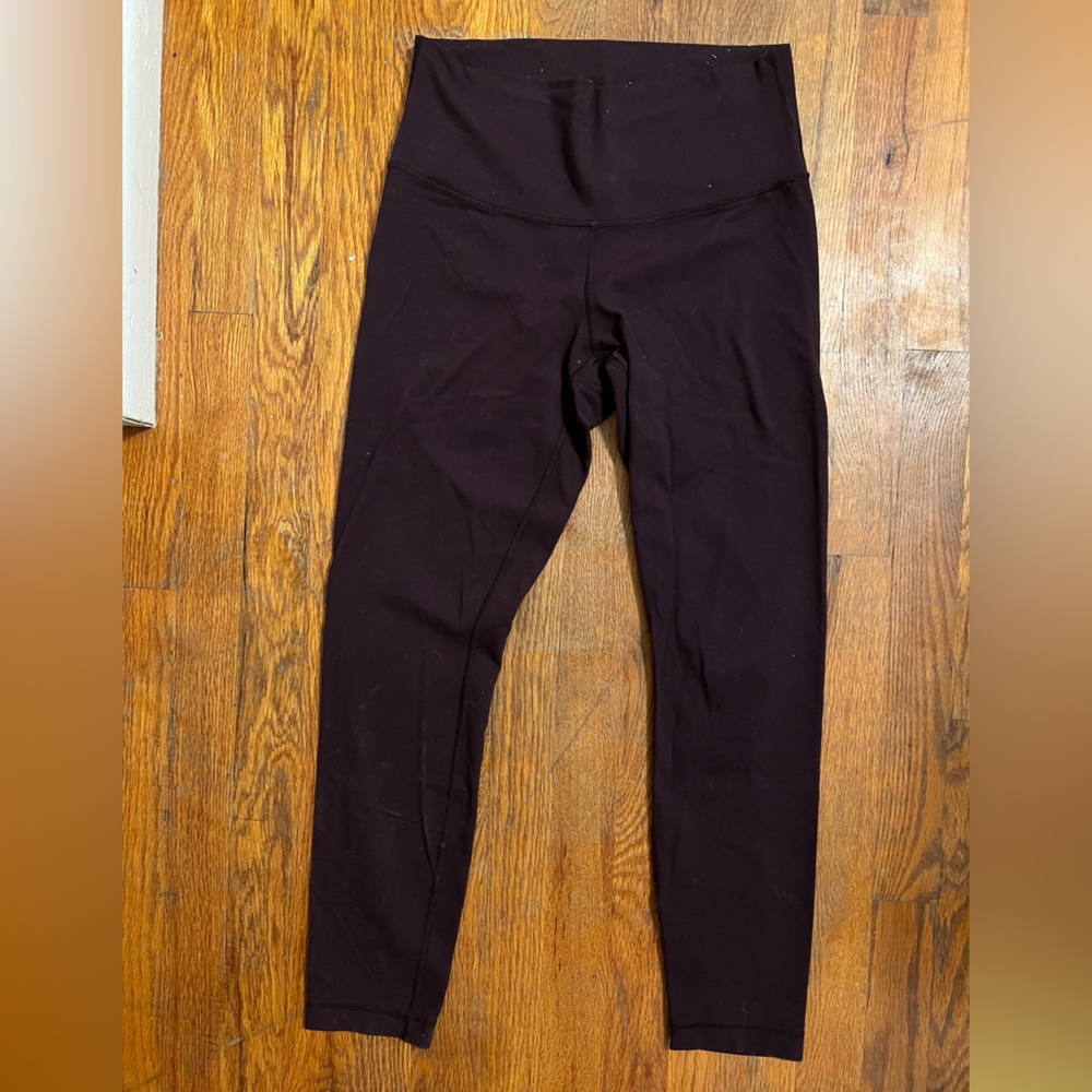 Lululemon Wunder Under crop leggings, size 6